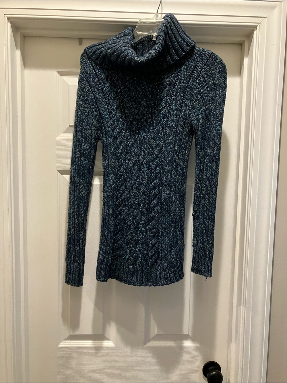 Old Navy Blue Marled Cable-Knit Turtleneck Sweater